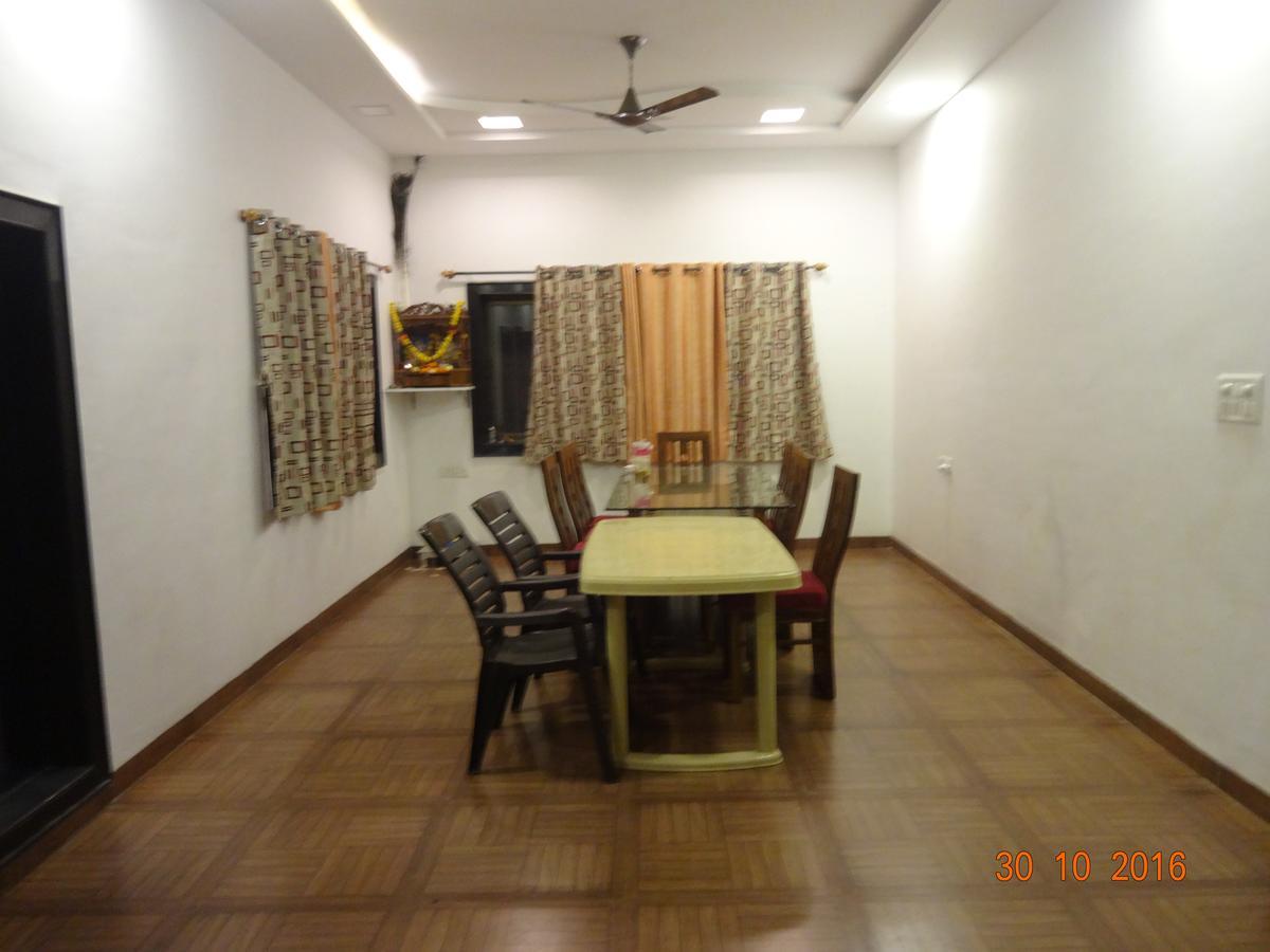 Malhar Bungalow Panchgani Exteriér fotografie